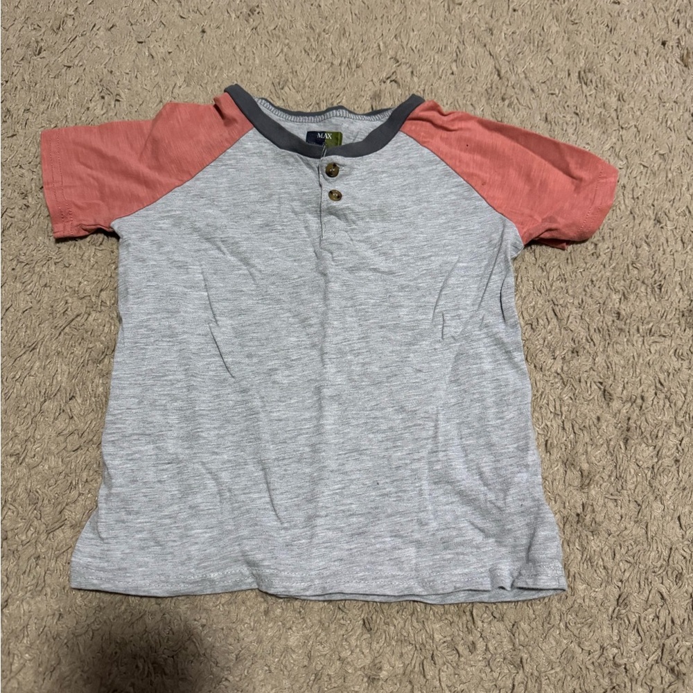 Boys Gray & Coral Short Sleeve Henley Tee